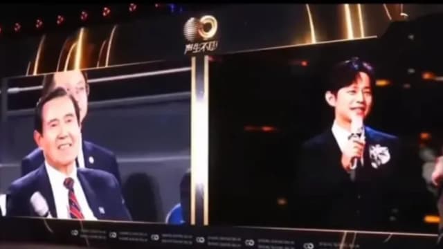 不提两岸却句句两岸　何炅访马英九主持功力获赞