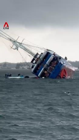 Powerful storm sinks phinisi ship off South Denpasar, Bali