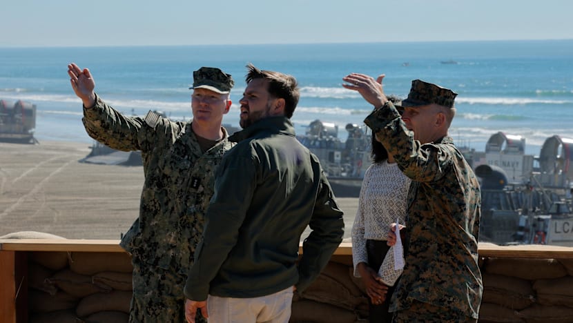US military’s live fire exercise shuts major California freeway US military’s live fire exercise shuts major California freeway