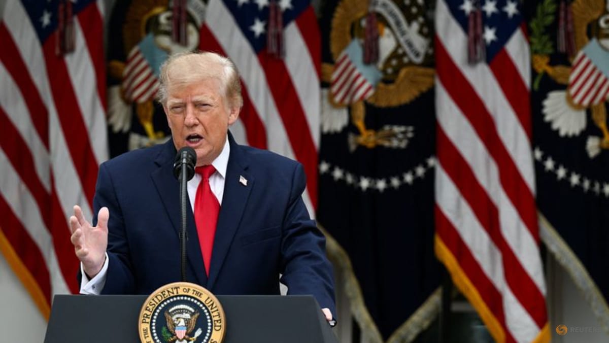 Trump says did not order curb to Starshield for Ukraine