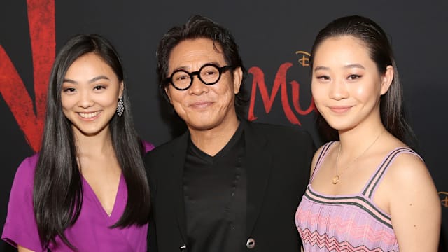 自责是失职父亲，李连杰如何陪女儿走出抑郁低谷？