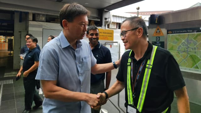 东西线轨道工程提早一天完成 交长：地铁服务明起恢复