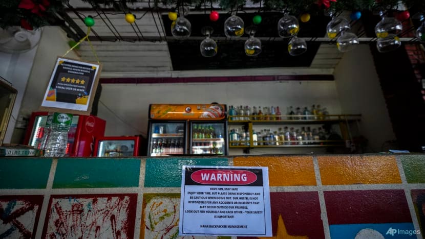 லாவோஸ் மதுபானச் சம்பவம் - பிரிட்டிஷ் பெண் மரணம்