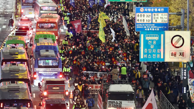 韩国各级外交活动受戒严风波影响