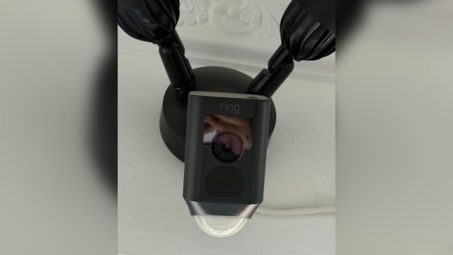房东用闭路电视监控屋内一举一动 租客：梦里都感觉被监视
