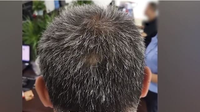满头白发被误认孩子爷爷 中国缉毒警：不怕枪弹怕回家