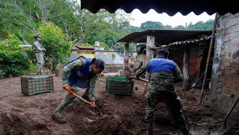 Hampir 130 orang tewas atau hilang akibat hujan lebat dan banjir di Meksiko