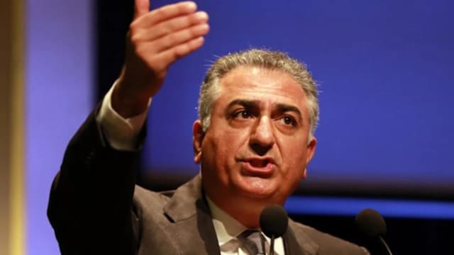 伊朗流亡王储：伊斯兰共和国将被扫入历史垃圾堆