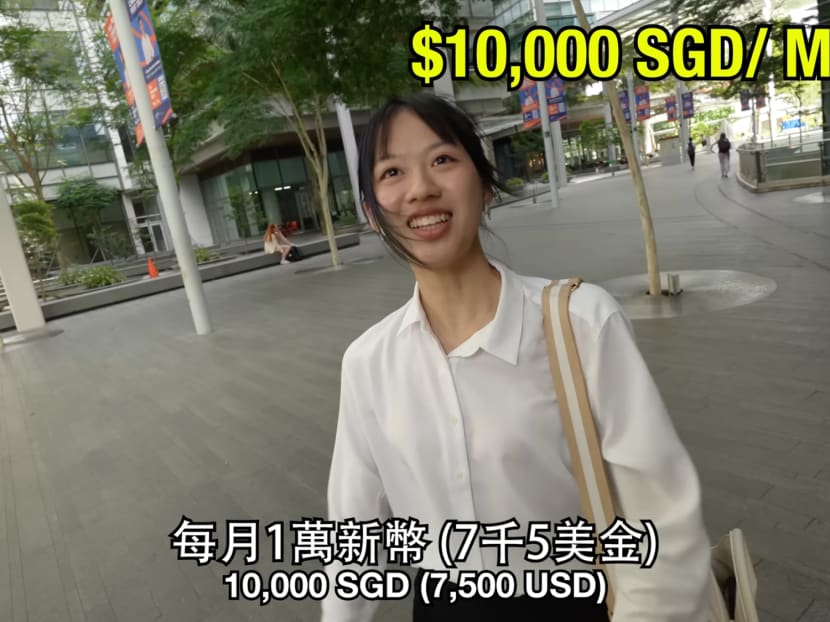 A screenshot from a video posted by Hong Kong Youtuber Torres Pit on Jan 25, 2023, in which he interviewed students on the National University of Singapore campus about their majors and expected starting salaries. A screenshot from a video posted by Hong Kong Youtuber Torres Pit on Jan 25, 2023, in which he interviewed students on the National University of Singapore campus about their majors and expected starting salaries.