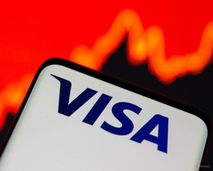 Visa to lay off 7% of staff as efficiency push deepens