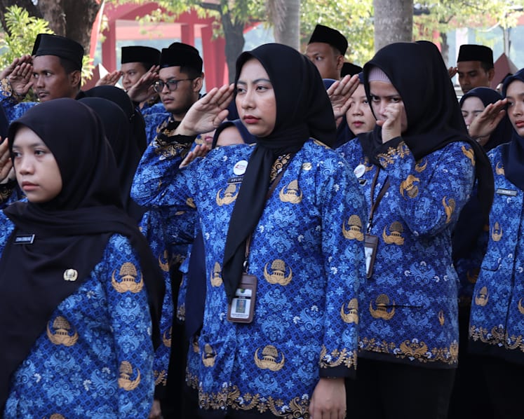 ‘It’s embarrassing’: Indonesia’s civil servants bemoan lack of toilet paper, drinking water as Prabowo’s budget cuts bite