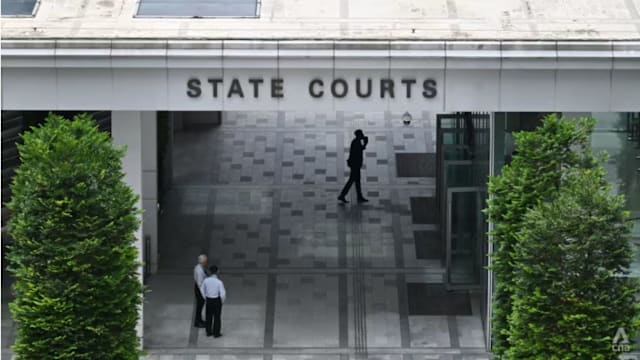 将女子拖入哺乳室猥亵 46岁男子判监打鞭