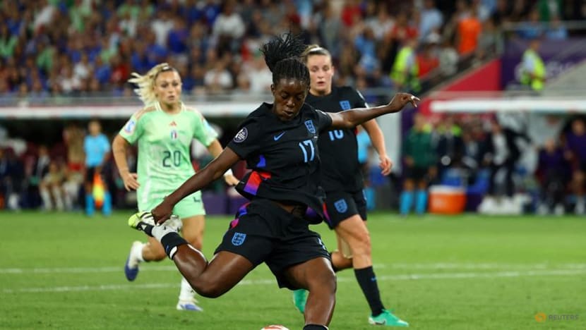 England teammates sing praises of young saviour Agyemang