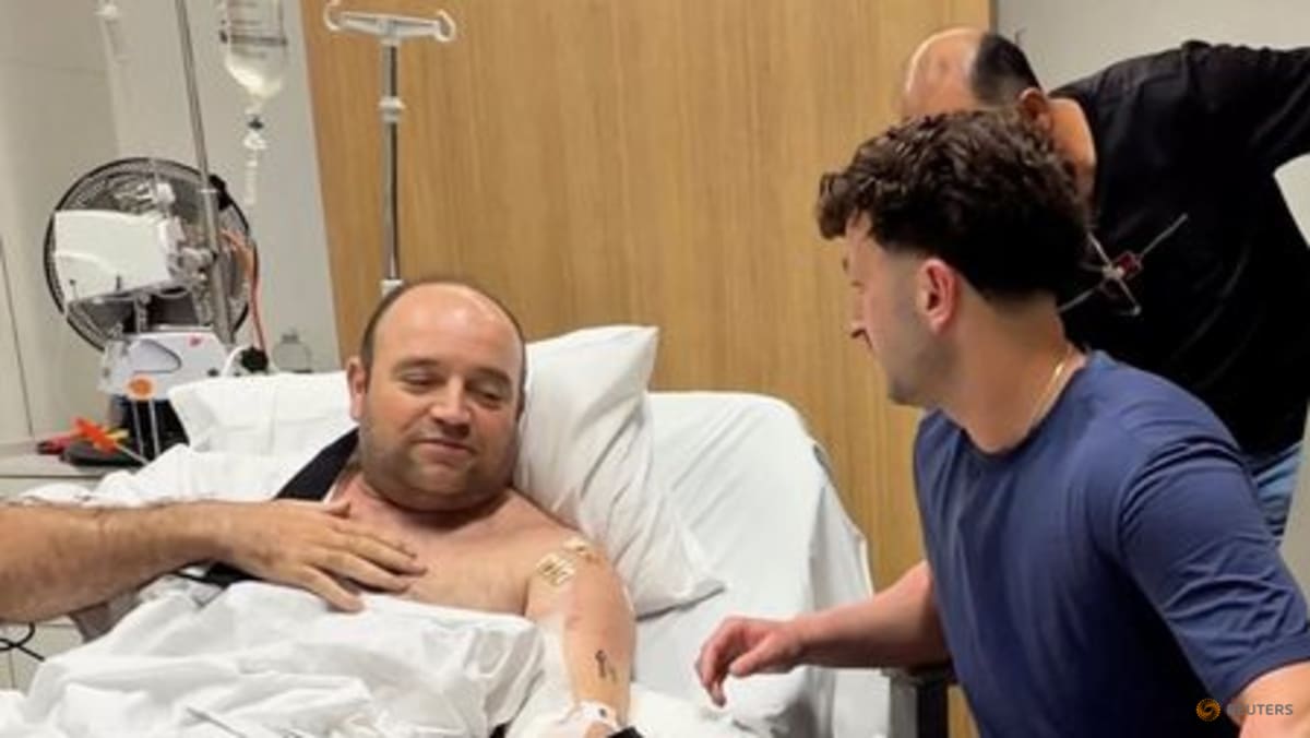 Australia’s ‘Bondi Hero’ handed US.65 million collected from fundraising