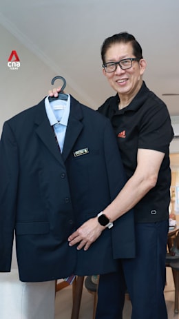 After 46 years, Singapore Airlines steward bids farewell to life at 41,000 ft