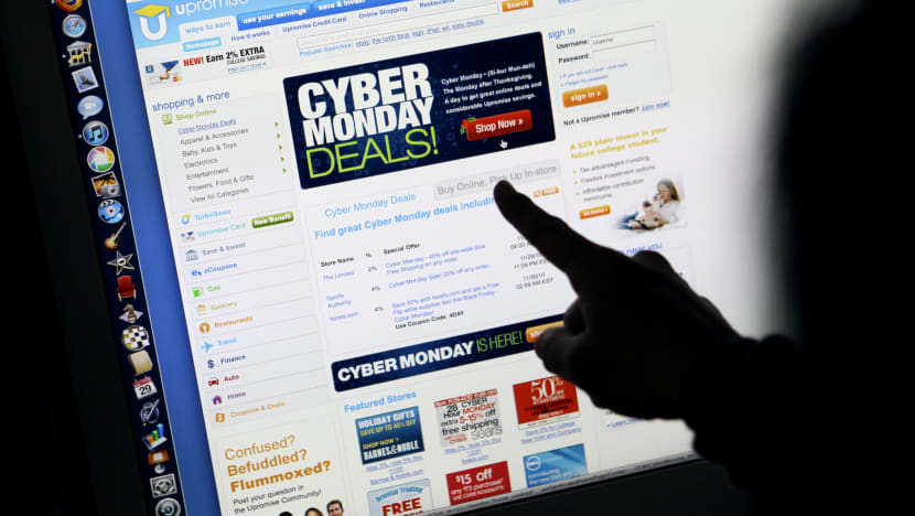 Shoppers have different expectations of physical, online stores: Study