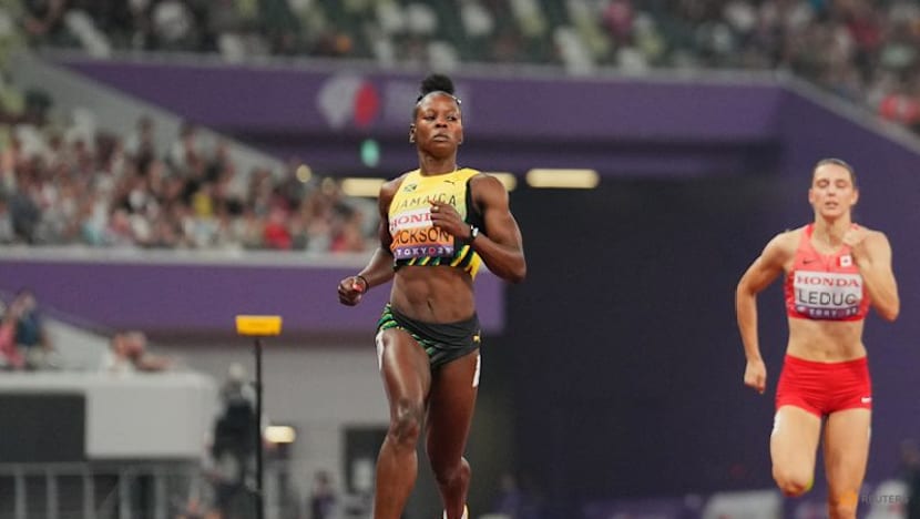 Jefferson-Wooden, Jackson sizzle in women's 200 heats