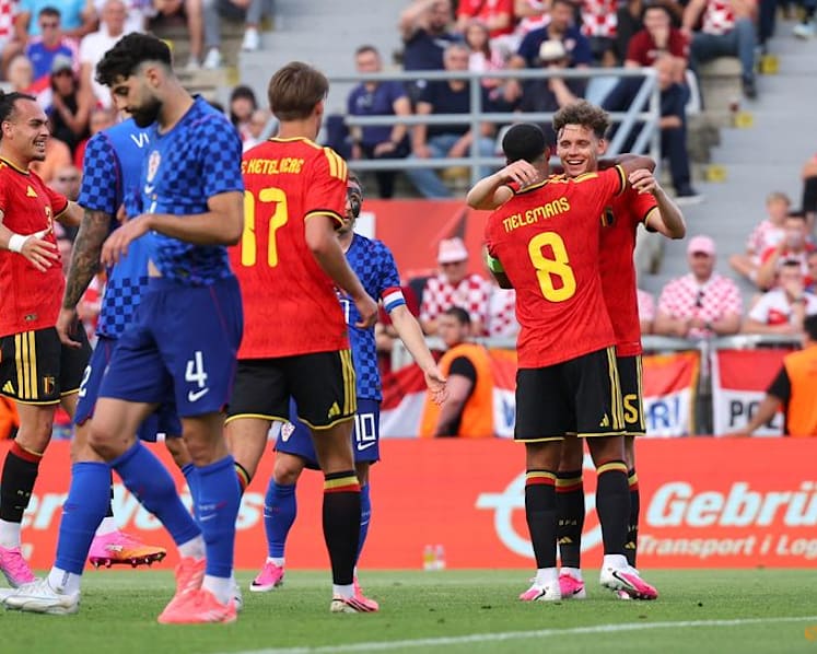 Lukaku returns in style with 90th goal for Belgium