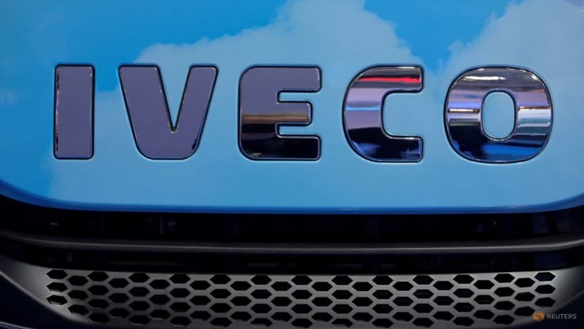 Stellantis to supply Italy's Iveco with two EV vans for Europe Stellantis to supply Italy's Iveco with two EV vans for Europe
