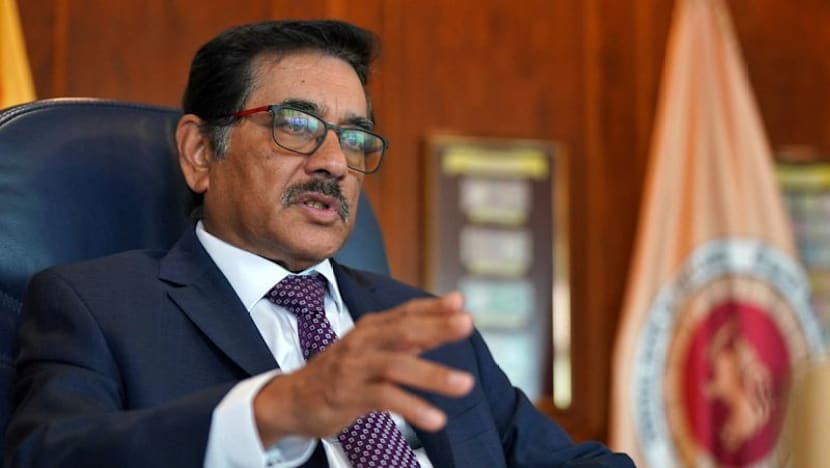 Sri Lanka raises key policy rate by 100 bps to offset Gulf crisis pain