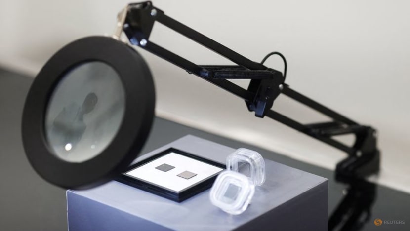 Start-up Silicon Box’s semiconductor factory to create up to 1,200 jobs, boosting Singapore's manufacturing hub status Start-up Silicon Box’s semiconductor factory to create up to 1,200 jobs, boosting Singapore's manufacturing hub status