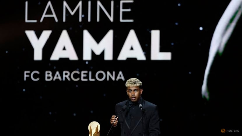 Yamal wins second Kopa trophy for best U21 player of the year