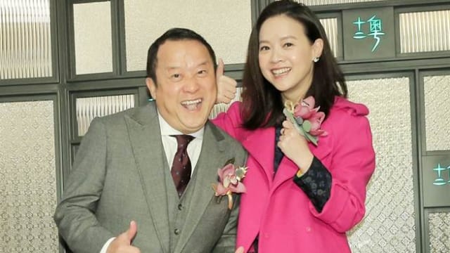 父女工作皆忙碌　曾宝仪超过两年未见曾志伟