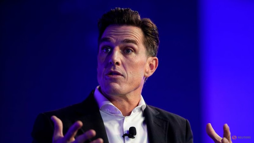 EA forecasts annual bookings above estimates with new 'Battlefield' game