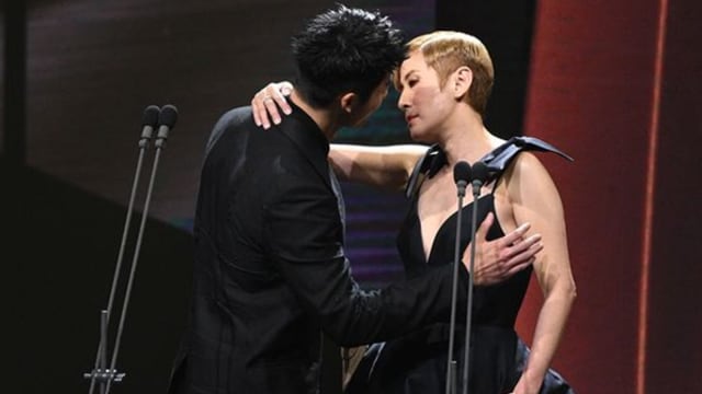 许光汉和吴君如台上“深吻”，是谁的主意？