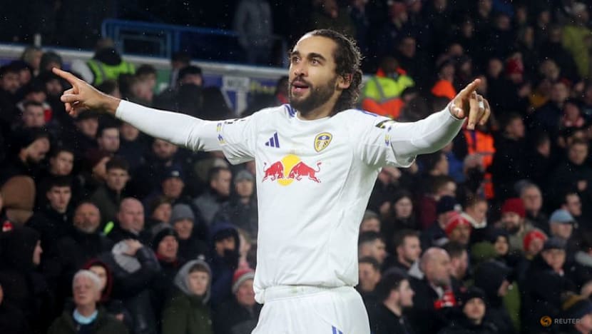 Leeds beat Forest 3-1 to move nine points clear of relegation zone