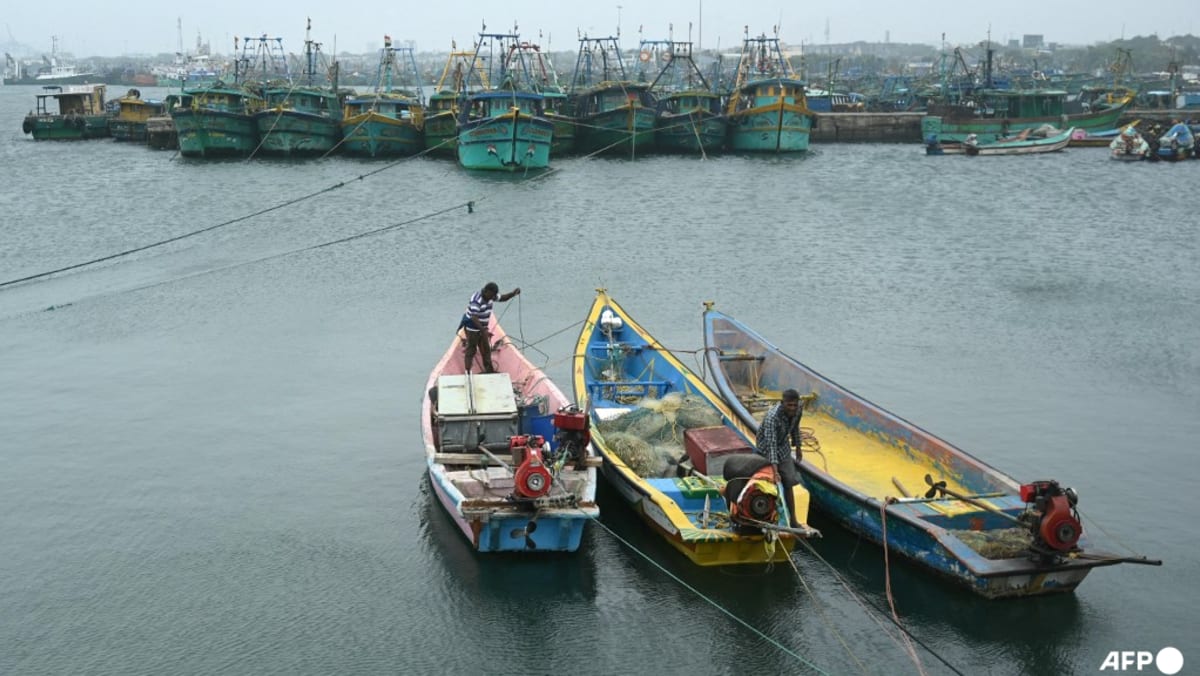 India and Bangladesh begin return of detained fishermen India and Bangladesh begin return of detained fishermen
