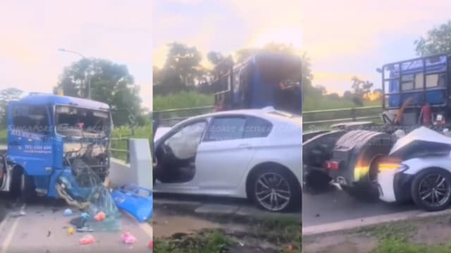 宝马与罗厘相撞玩偶散一地 民防部队：一人受轻伤