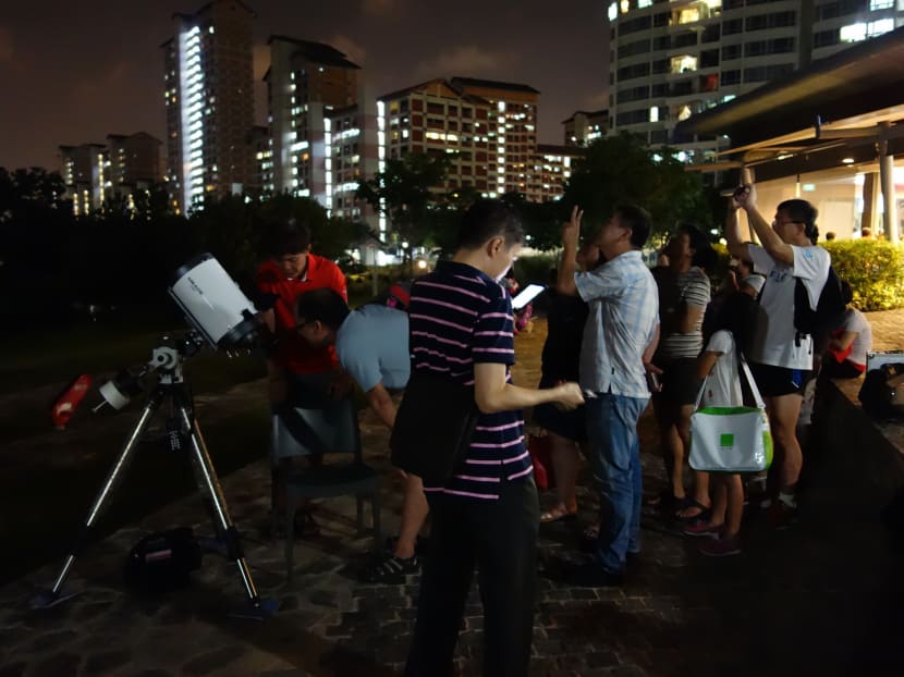 S’pore alternative nightlife: Stargazing galore S’pore alternative nightlife: Stargazing galore
