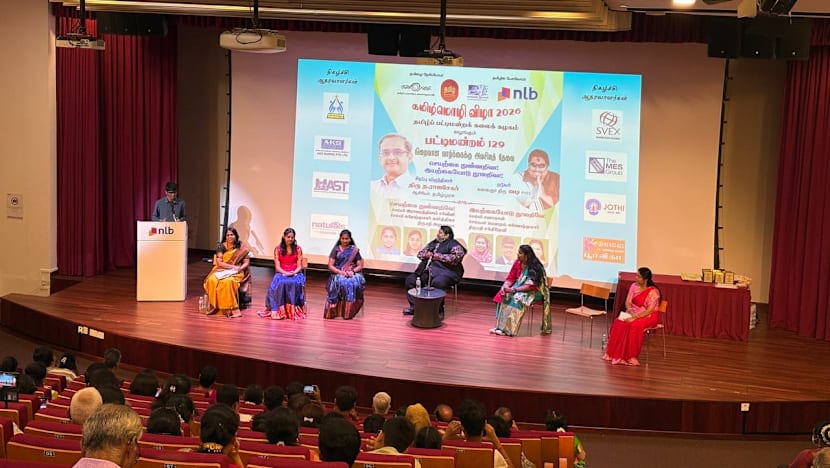 மாணவர்களின் பேச்சுத் திறனை வளர்க்க  ஆண்டுக்கு ஆண்டுக்குப் புதிய யோசனை