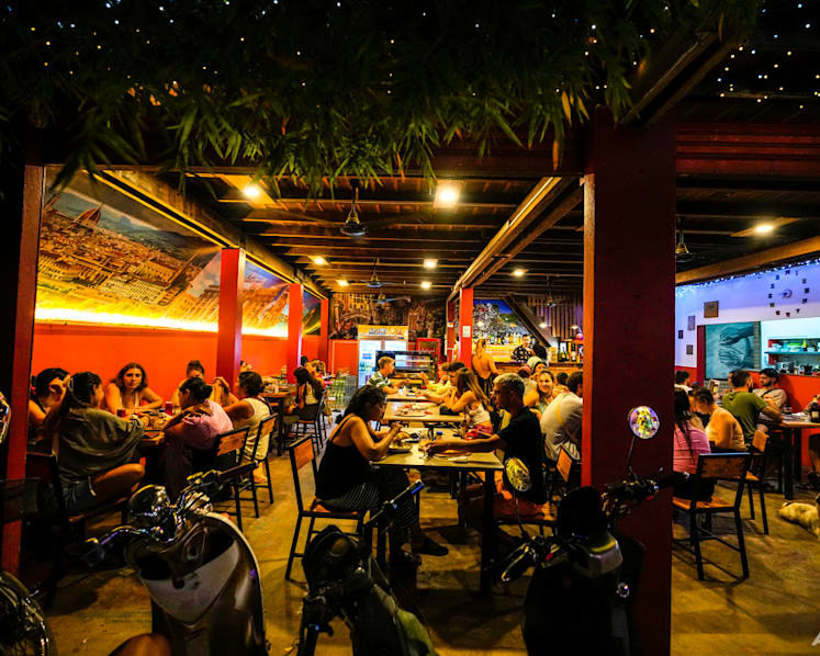Australian teen dies from tainted liquor in Laos; fourth suspected fatality