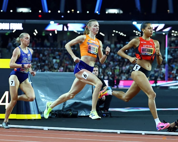 Werro outpaces Hodgkinson to win inaugural Ultimate Championship 800m title