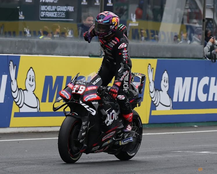 Martin claims first win in 588 days as Aprilia sweep French GP podium