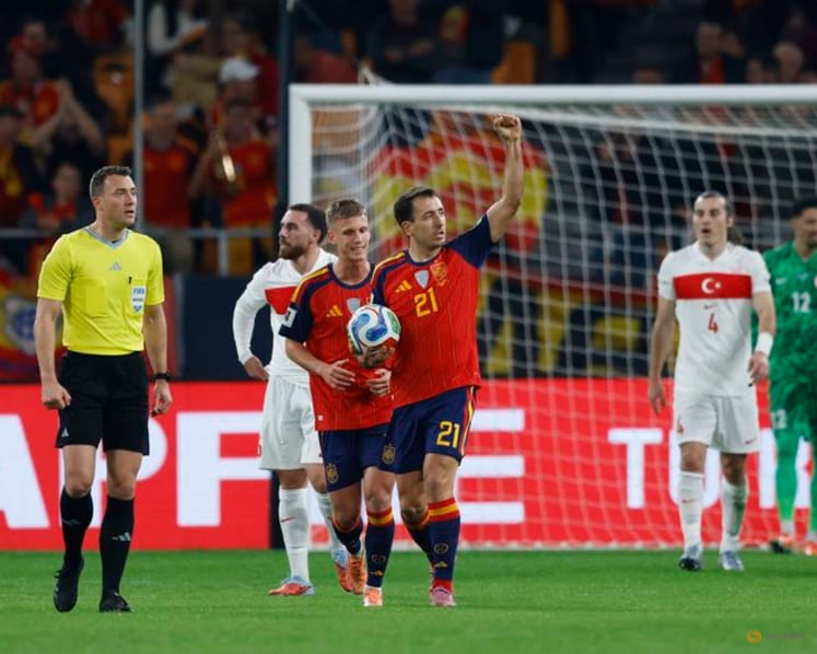 Spain qualify for World Cup after 2-2 draw with Turkey