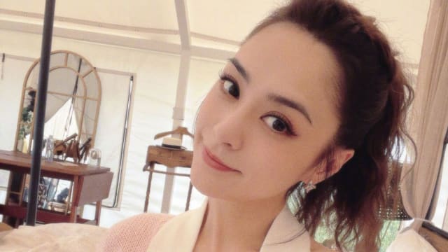 钟欣潼经纪人被质疑严重失职　粉丝提4大指控