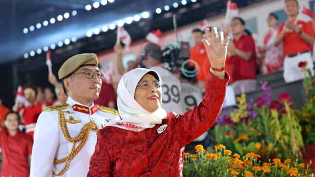【新闻人物】哈莉玛：从首位女议长到首位女总统