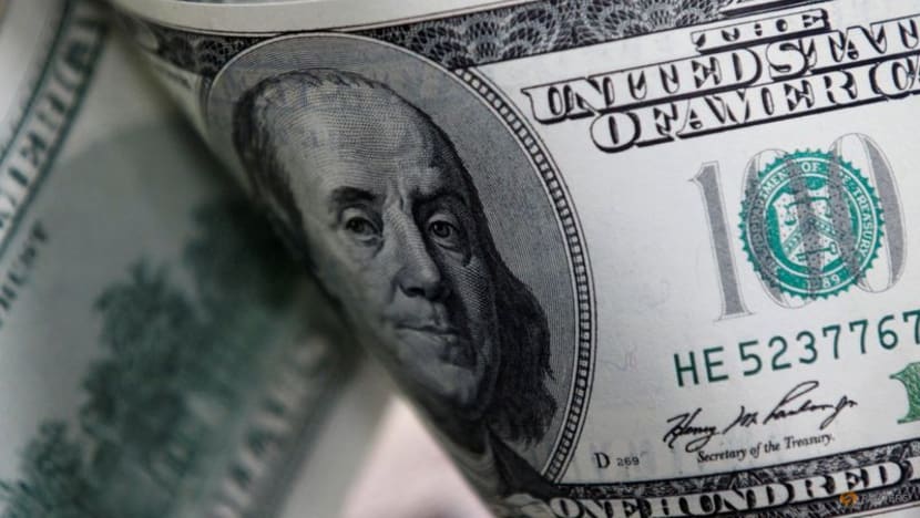 European stocks fall, dollar steady, traders wait for Jackson Hole