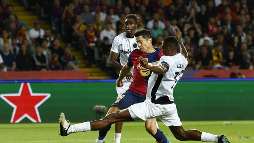 Lewandowski double leads Barcelona to 5-0 win over Young Boys Lewandowski double leads Barcelona to 5-0 win over Young Boys