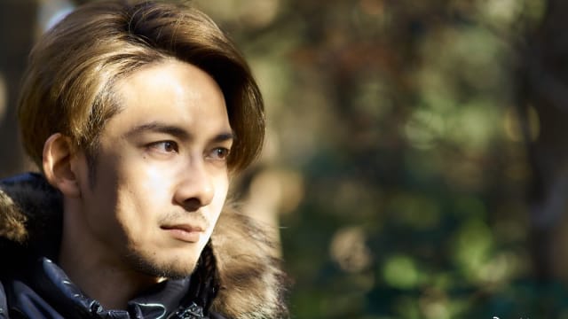 柏原崇悼念中山美穗，透露为了见她试镜《情书》，初遇画面印象深刻
