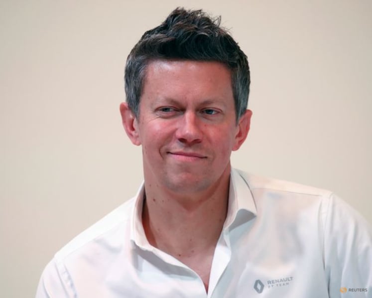 Cadillac sack Lowdon and present Budkowski as new F1 boss