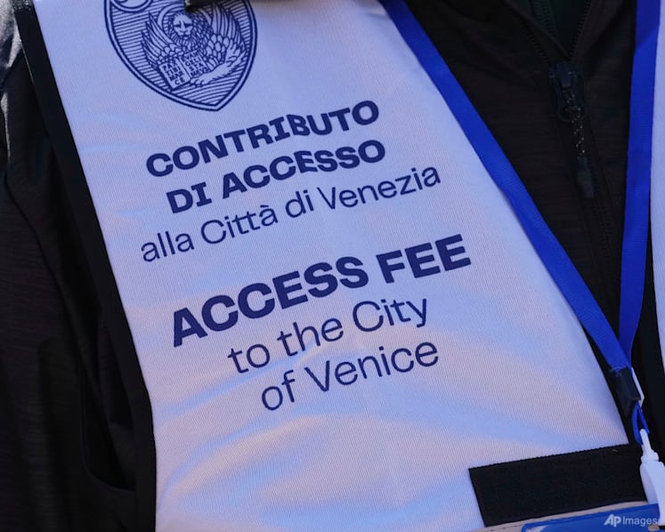 Venice expands its day-tripper tax programme to combat overtourism