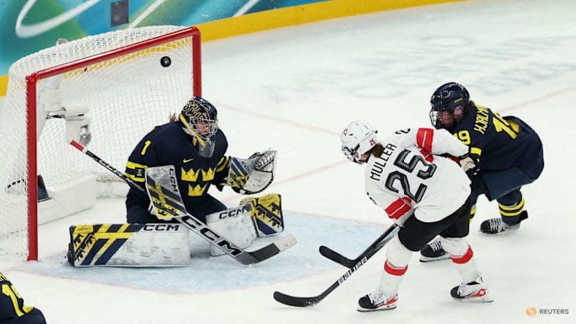 Ice hockey-Switzerland beat Sweden in overtime to win women's bronze