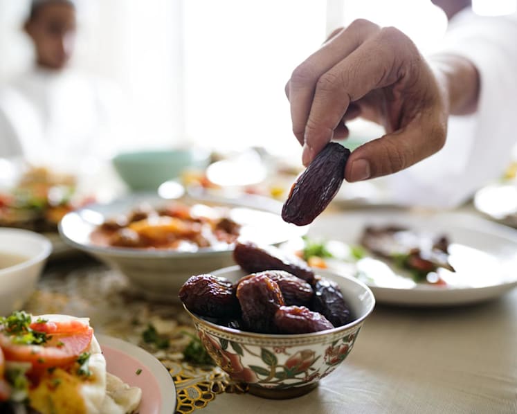 Expert tips on preparing and eating healthier (and still tasty) food during Ramadan