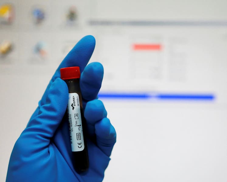 Doctor accused of helping HIV-positive boyfriend deceive MOM
