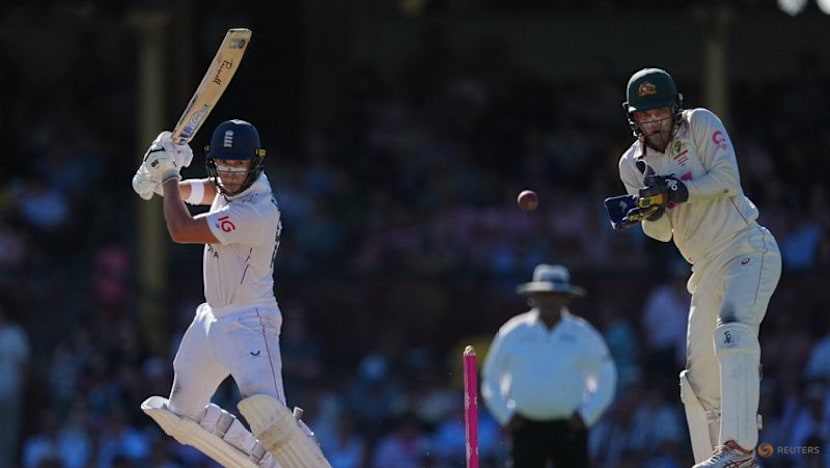 Bethell's maiden century stalls Australia's victory march in fifth Ashes test