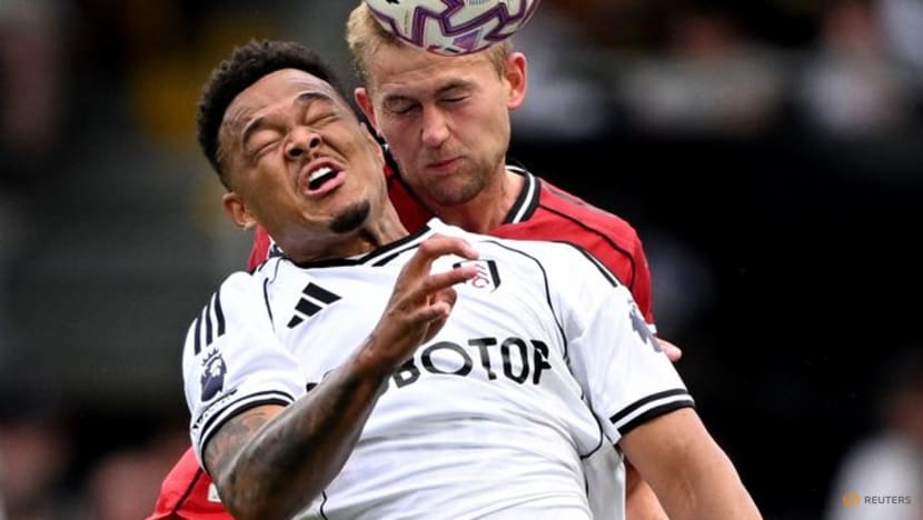 Fernandes misses penalty as Fulham hold Man Utd to 1-1 draw